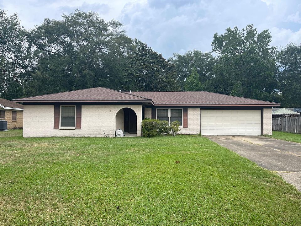 1st image of 2624 Northridge Dr