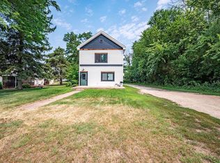 616 Hilton St #1-2, Prescott, WI 54021