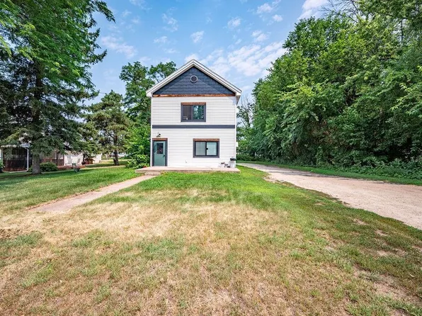 616 Hilton Street #1-2, Prescott, WI 54021