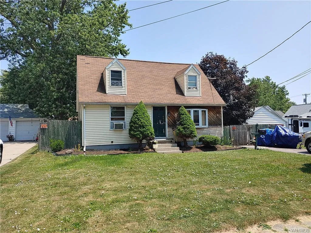 157 Aris Ave photo 1