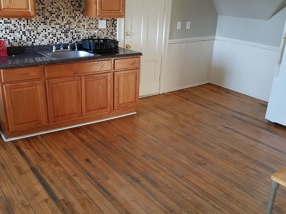 1st image of 233 Notre Dame Ave #17341452