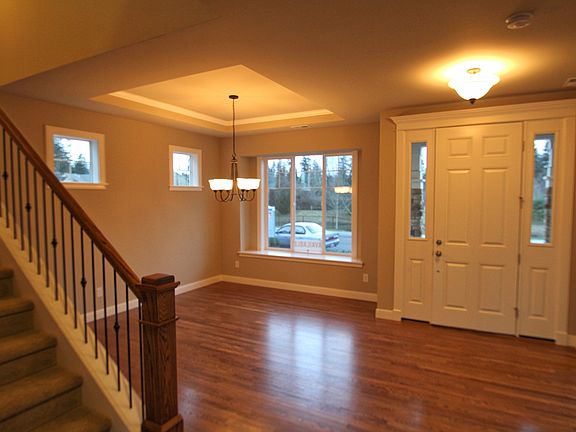 3rd image of 1684 211th Ave SE
