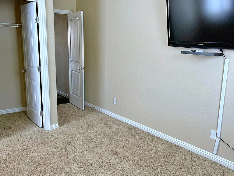Guest Bedroom 1