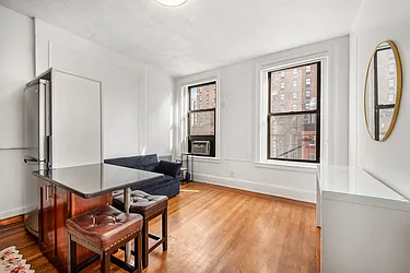 Rented by TwoRealEstate LLC