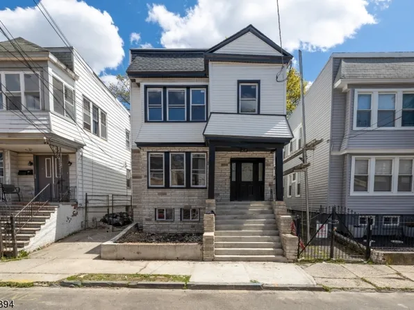 42 Aldine St, Newark City, NJ 07112