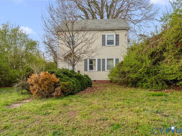 419 18th St, West Point, VA 23181