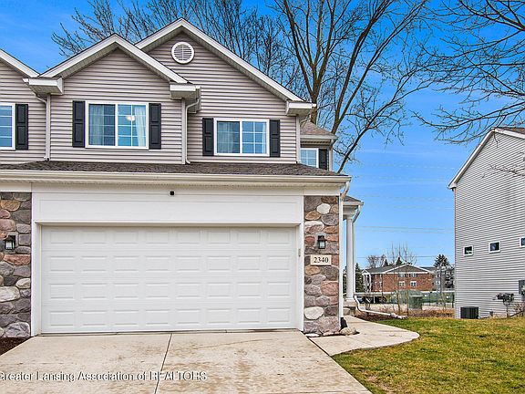 2nd image of 2340 Fieldstone Dr