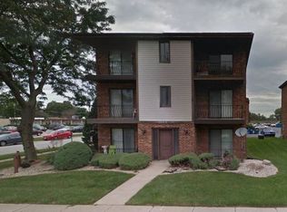 2600 E State St APT 2B, Burnham, IL 60633
