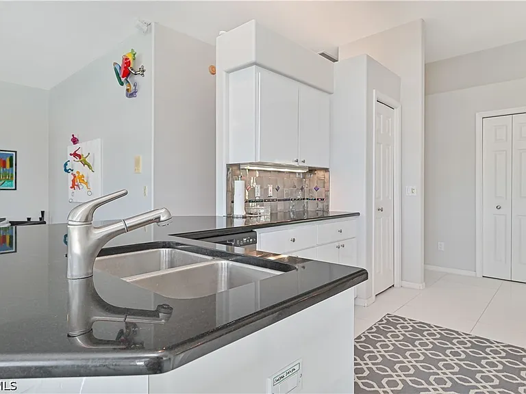 3681 Lakemont Dr — Photo 12