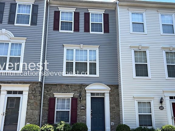 5th image of 21803 Flanders Ct