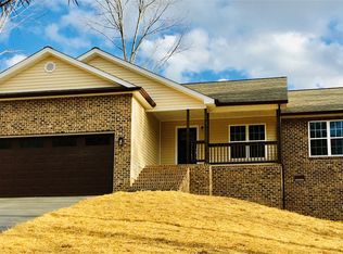 1208 Spring Time Ct, Lenoir, NC 28645