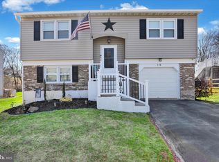 130 S 5th St, Bally, PA 19503