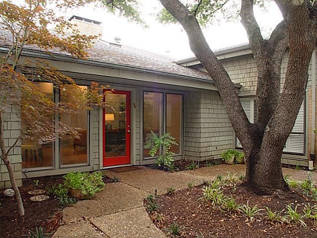 1st image of 10514 Barrywood Dr
