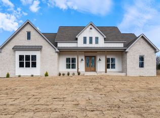 8 Lowell Ln, Greenbrier, AR 72058