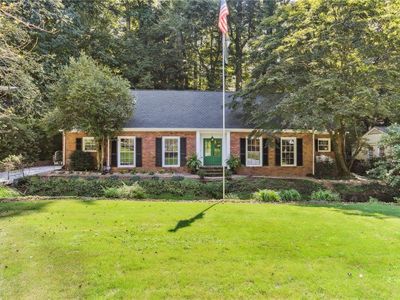 2885 Mornington Dr NW, Atlanta, GA, 30327