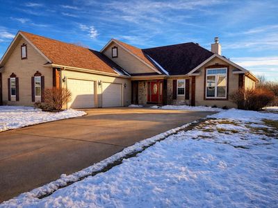 5207 34th STREET, Kenosha, WI, 53144