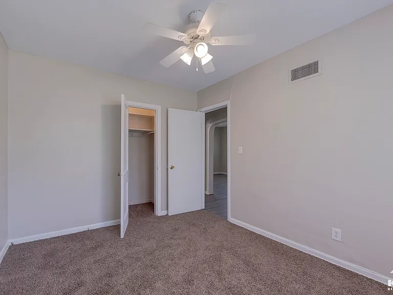654 N Glendale St — Photo 22