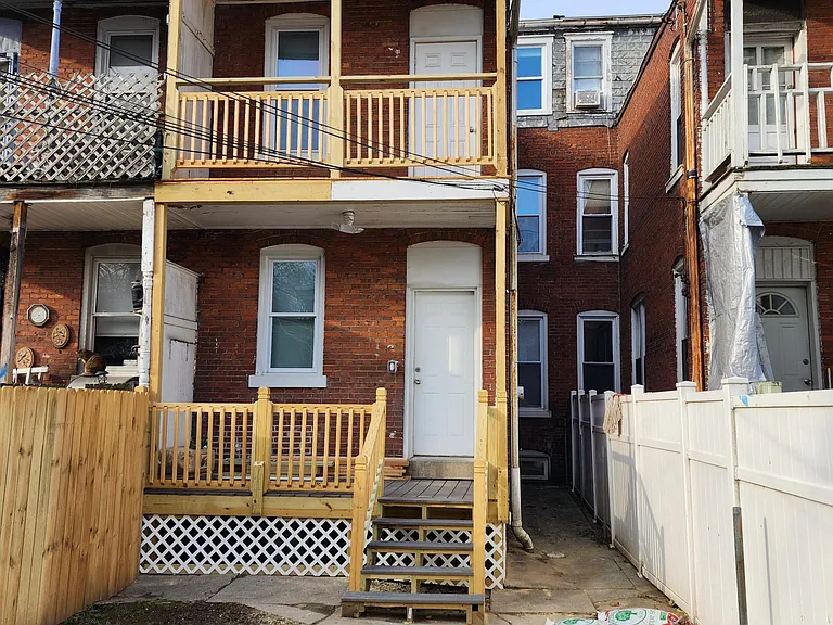 2529 N 6th St — Photo 22