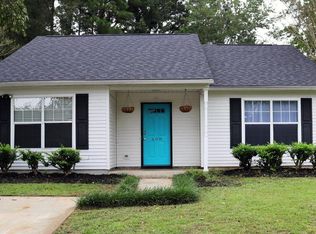 408 Courtland Dr, Summerville, SC 29486
