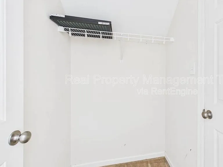 205 Cheeseman Rd — Photo 34