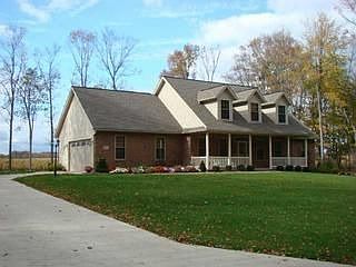 2nd image of 9560 Woodridge Cir