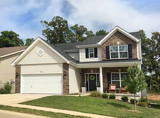 1028 Meramec Grove Dr, Ballwin, MO 63021