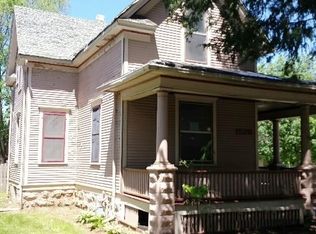 1528 8th Ave, Rockford, IL 61104