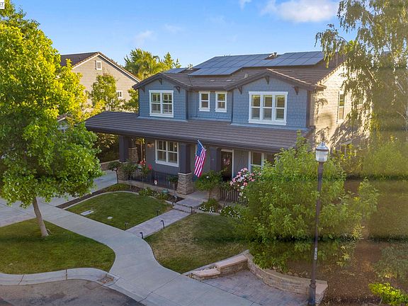 5th image of 2267 Robinson Cir