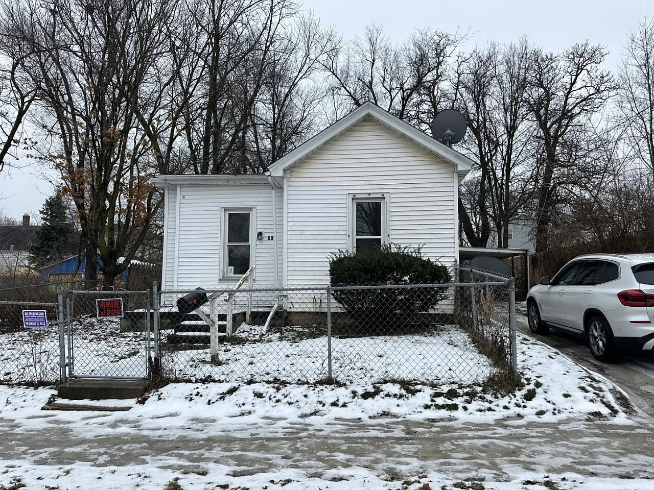 912 W Front St photo 1