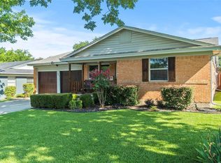8915 Clearwater Dr, Dallas, TX 75243