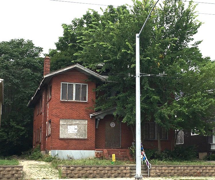 1st image of 2327 N Main St APT 1