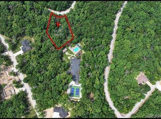 281 Lake Dr, Sunrise Beach, MO 65079