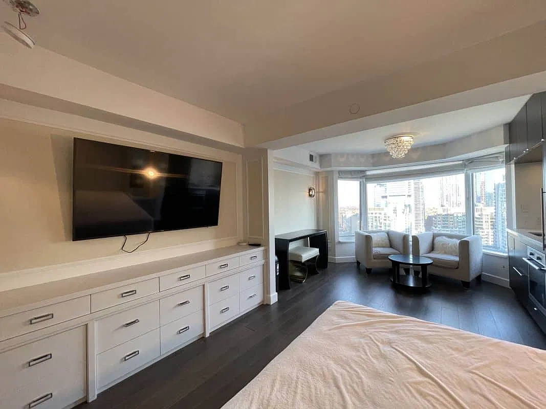 1 bed, 405 sqft, $2,380 — Photo 4