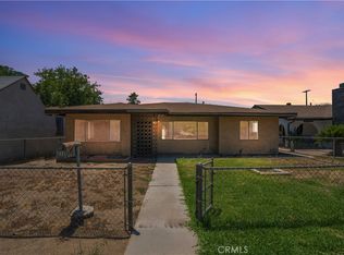 272 W North St, Colton, CA 92324