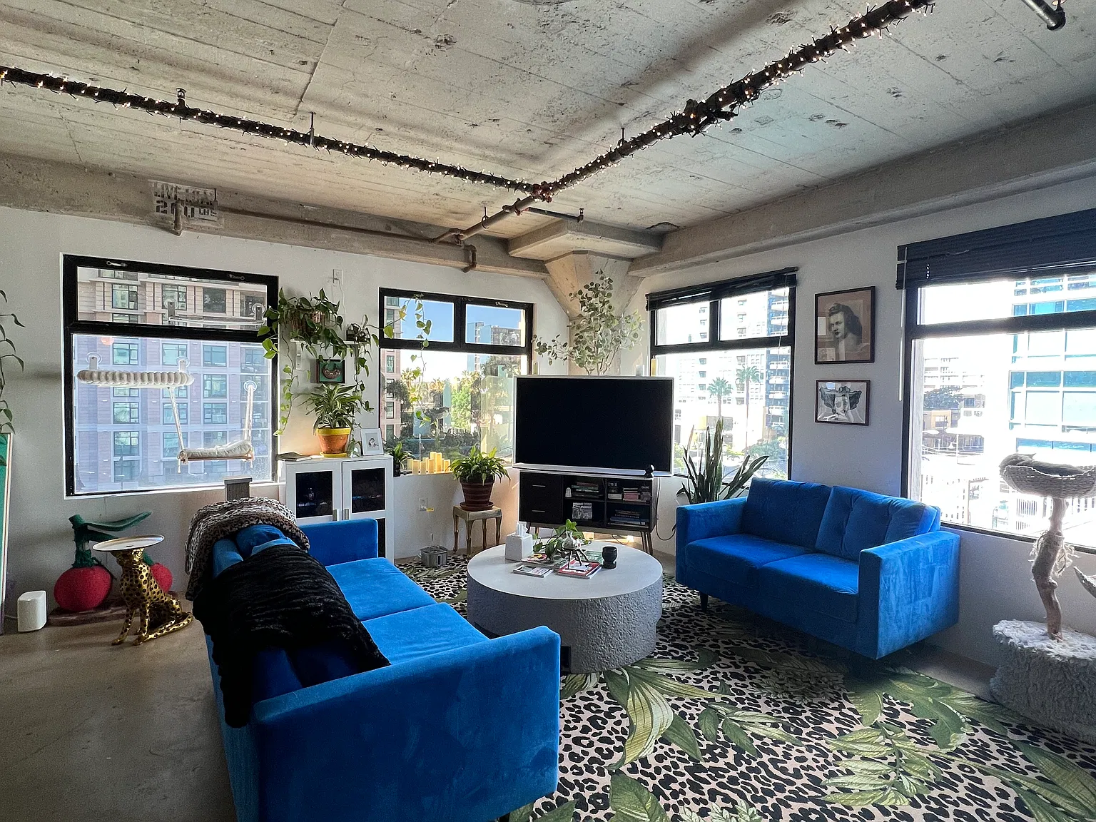 Studio, 1000 sqft, $2,650 — Photo 2