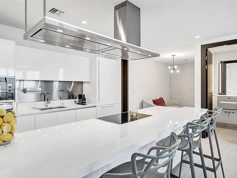 1000 Brickell Plz #Penthouse 5106 — Photo 29
