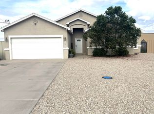 4006 S Pat Garrett Rd, Carlsbad, NM 88220