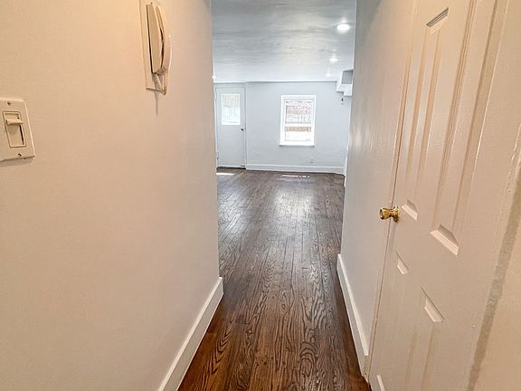 5th image of 430 E 83rd St #Gb2