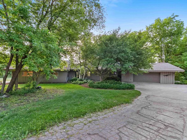 N5682 Meadowlark Rd, Sheboygan Falls, WI 53085