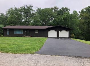 111 Fairlane Dr, Industry, PA