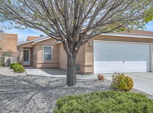316 Via Vista St SE, Albuquerque, NM 87123