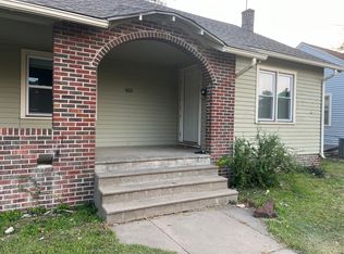 422 W 5th St, Hays, KS 67601