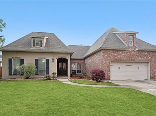 372 Chateau Sonesta Blvd, Mandeville, LA 70471