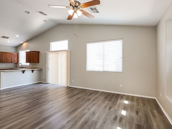 5th image of 6504 Casamar St