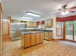 10527 Knollwood Dr, Manassas, VA 20111