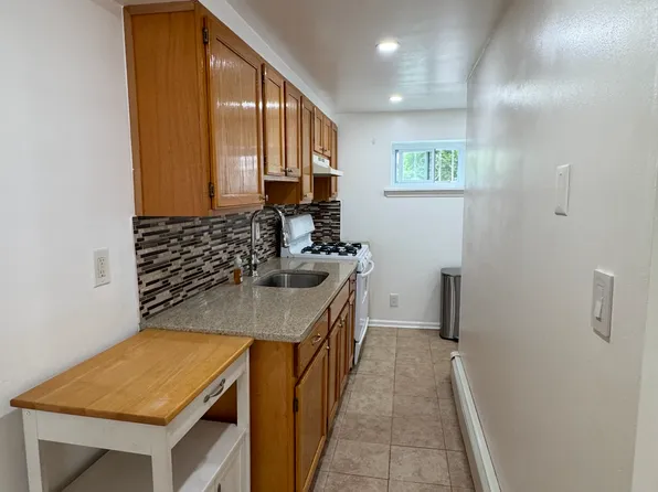 (undisclosed Address), Yonkers, NY 10701