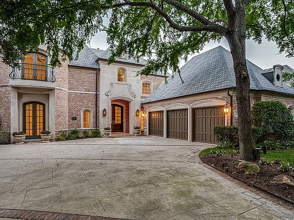 2nd image of 6912 Hill Forest Dr