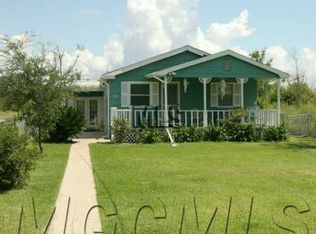 408 Coleman Ave, Waveland, MS 39576