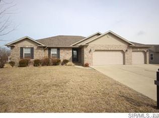 20 Adderley Ln, Millstadt, IL 62260