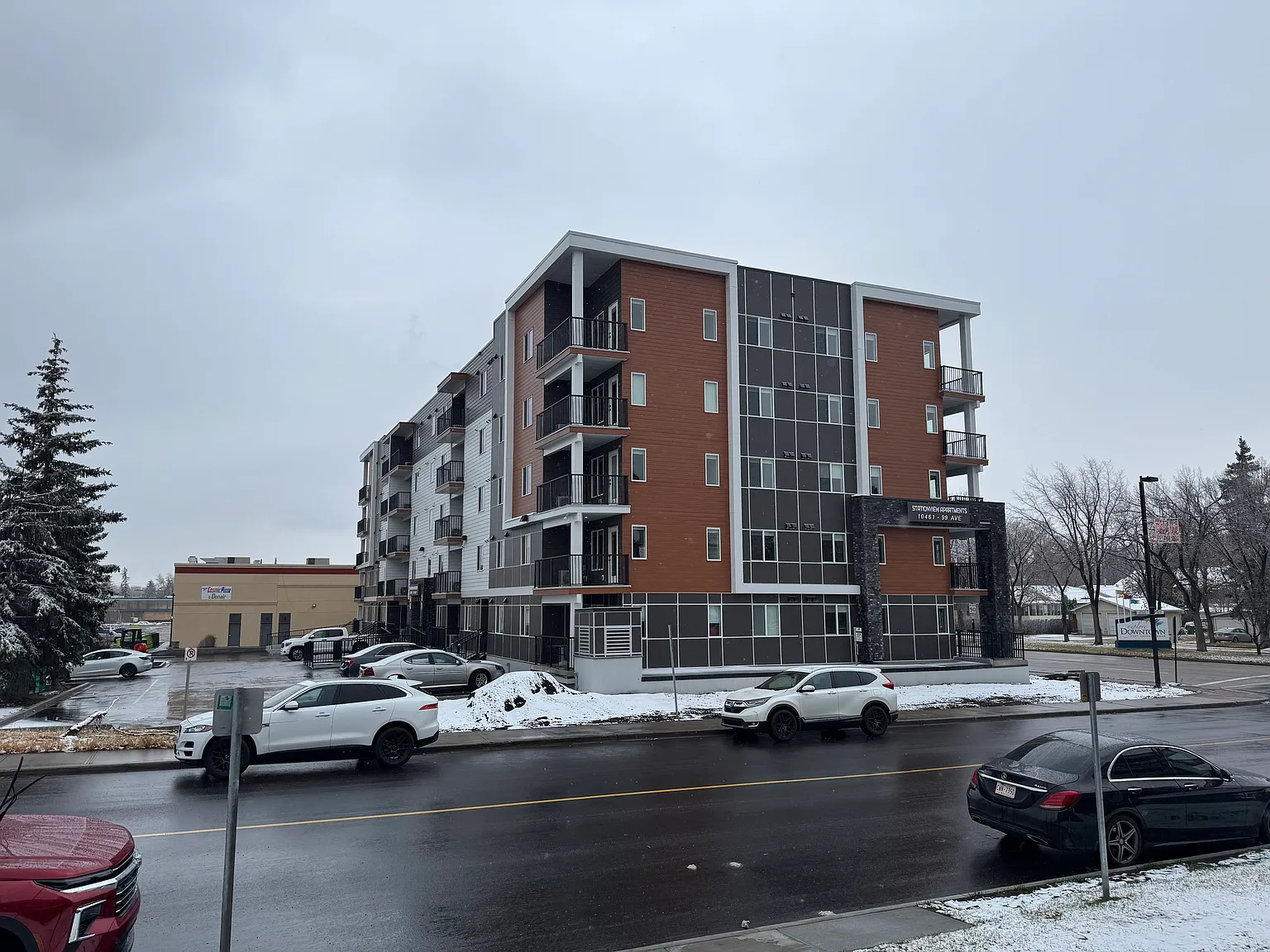 Station View Apartments — Photo 4